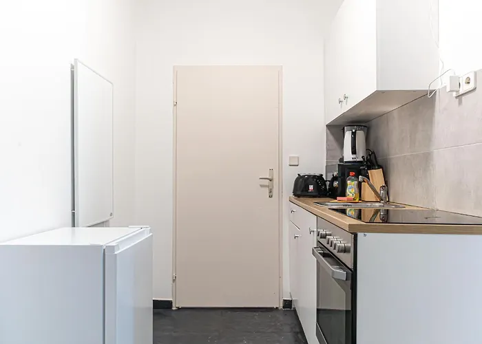 Beautiful 1br In Meidling Apartment